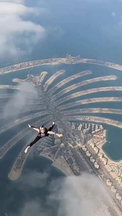 Dancing With The Clouds | Skydiving in Dubai