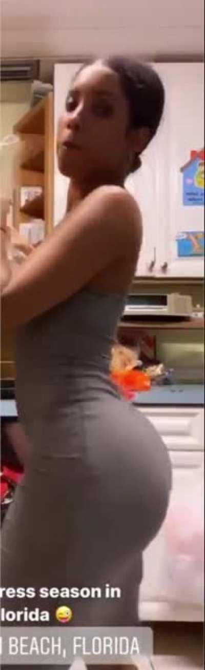 🍑🍑