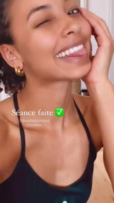 Flora Coquerel Miss France 👙👑