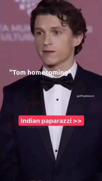 Indian paparazzi ftw