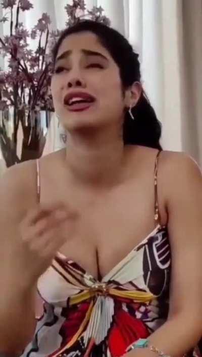 Those milk tankers (Jhanvi kapoor)