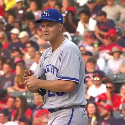 Highlight] Tanner Houck hits Giancarlo Stanton with a fastball and