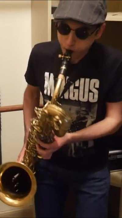 I electrified my Saxophone to play the Halo 2 theme intro