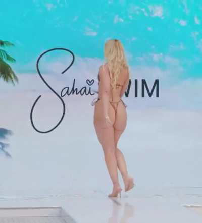 Karen Rodriguez (Sahai Swimwear Fashion Show ‘24)