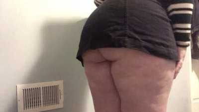 Can you handle all this ass?