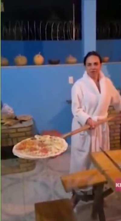 WCGW when you forget to sprinkle some cornmeal beneath your pizza base