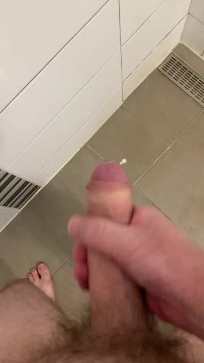 [45] jerking at work