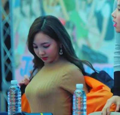 TWICE - Nayeon