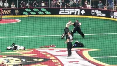 Albany Firewolves goalie fight (12/18/2021)