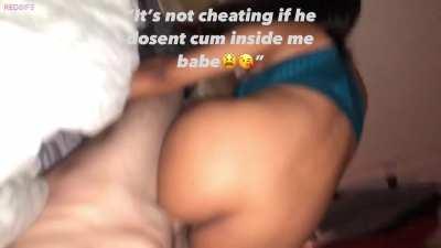 Not cheating if he pulls out of her pussy? Right? 😳