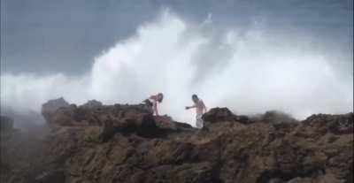 WCGW Taking a photo of wave