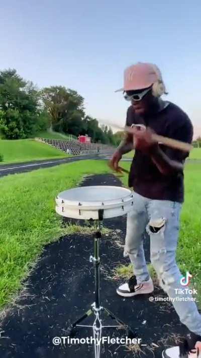 This drummer going absolutely bonkers 