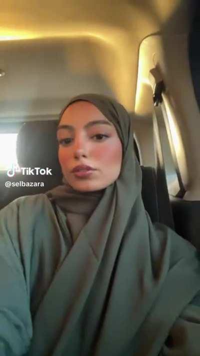 UK hijabi