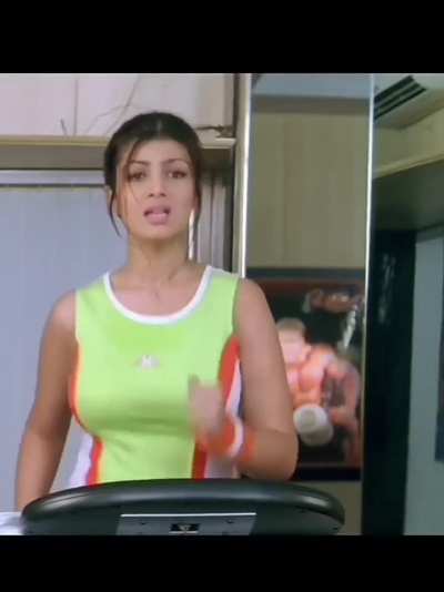 Ayesha Takia 