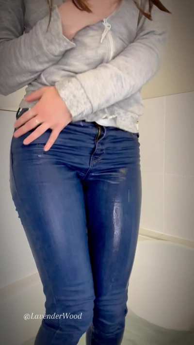 Tight, wet jeans 