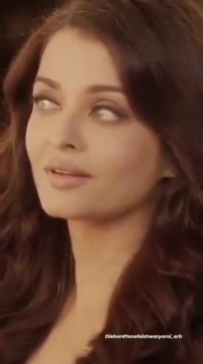 Aishwarya goddess loves to go with young guys bcz she knows only young guyscan satisfy her Hunger. 🛐