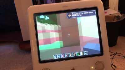 Apple eMac running Minecraft