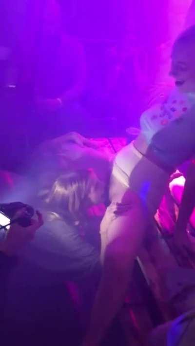 Eating pussy at the club