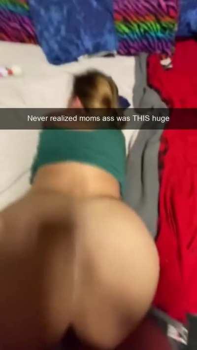 Phat booty mom (41) gives into sons desires (19) after finding his incest porn stash while he was on vacation