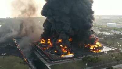 Drone view of Indonesia's largest oil refinery explosion in Indramayu last night