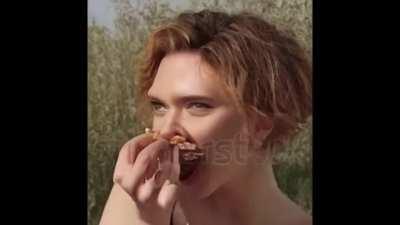 Scarlett Johansson eating spaghetti ModelScope text2video test