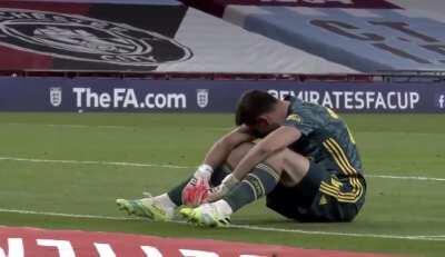 Emi Martinez emotional after Manchester City win