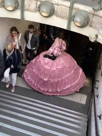 just gonna block the stairs with my massive skirt