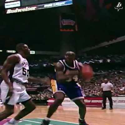 Shaq's power post move vs David Robinson