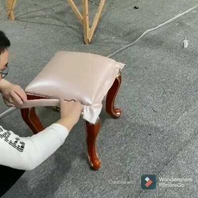 Attaching cushion on a wooden chair