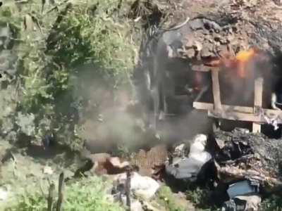 Ukrainian soldiers being burned alive after being hit by a Russian FPV drone. Exact location unknown.