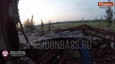 Newsman captures some light morning skirmishing across a foggy Ukrainian field near the village of Pisky - 6/21/2015