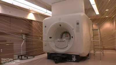 Magnetic field of an MRI scanner disappears during quenching