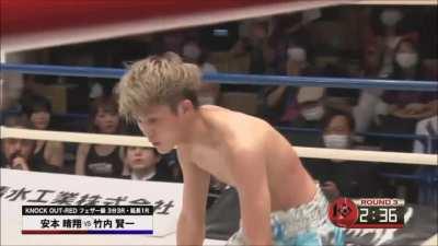 KNOCK OUT Red Featherweight Champion Haruto Yasumoto continues his now 10-fight winning streak with a brutal left high-kick.