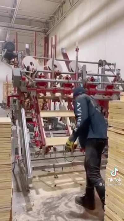 How pallets are made.