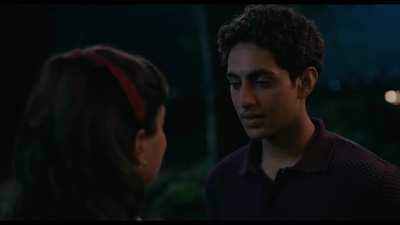 The Archies movie all hot scenes: Khushi Kapoor, Suhana Khan