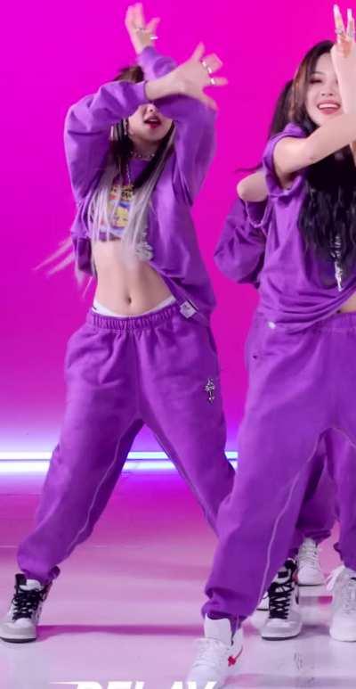 (G)i-dle Minnie