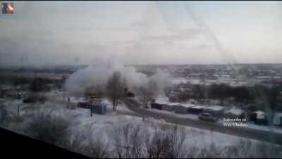 Separatist BM-21 Grad rocket barrage sent towards Ukrainian positions - 2015