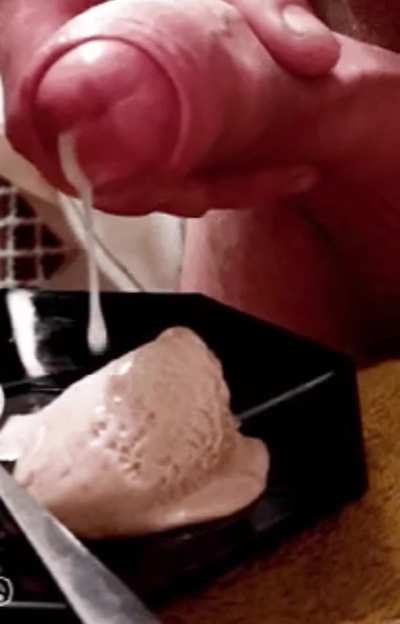 Cold ice-cream hot crème 