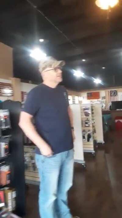 Harrison, AR Interaction with owner of 76 Arms gunshop after he asked regular customer shopping with black partner to remove BLM mask or leave