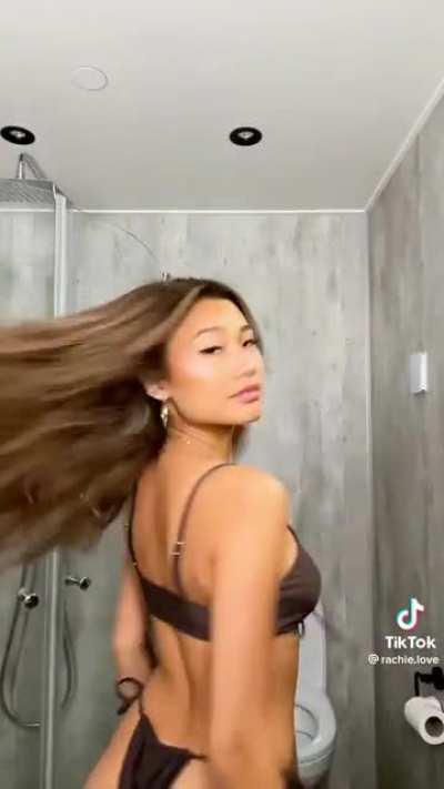 Sexy TikTok showing off her tits