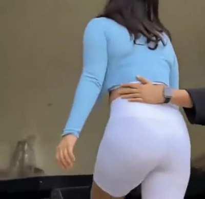 neha got perfect round shape ass 🍑