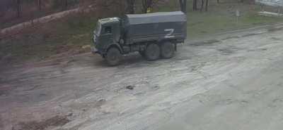 Soviet Union flag spotted on top of Russian tank in Ukraine