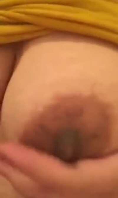 CHUBBY PUNJABI BABE SHOWING HER HUGE BOOBS AND PUSSY GIVING BLOWJOB TO HER HUSBAND &quot;TOTAL 4 VIDEOS&quot; [LINK IN COMMENT] 💦🔞