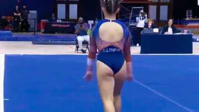 Abby Mueller: University of Illinois 💙🧡🤍🤸‍♀️