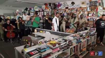 Juvenile and Mannie Fresh go off for NPRâs tiny desk performance