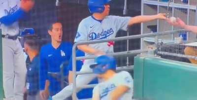 Batboy saves Ohtani's life