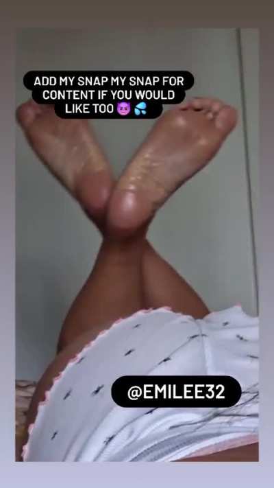 Foot fetish 