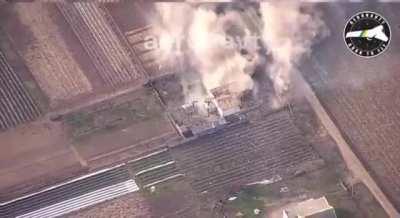 Ukrainian GLSDB missile hits a house that served as a position for a Russian UAV crew.