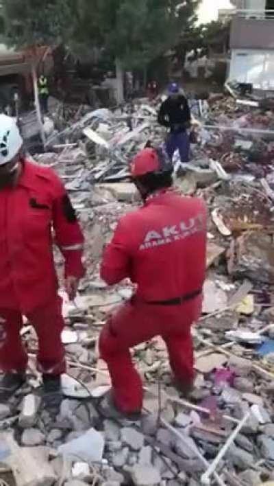 After 6.9 earthquake hit the Izmir, Turkey this fluffy bunny rescued from collapsed building.