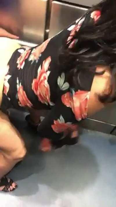 Horny Mature Lady Fucked in Moving Lift.. Giving Best Facial Expressions n Moaning Hot | Link in Comment